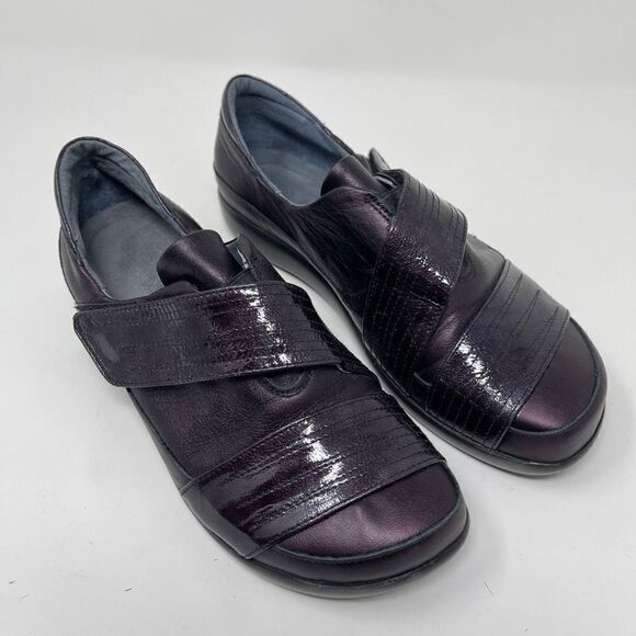 Naot Womens Comfort Shoes Hook/Loop Straps Closed Toe Purple EU 37 - Picture 1 of 8